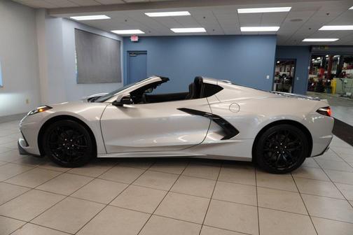2026 Chevrolet Corvette Stingray w/1LT