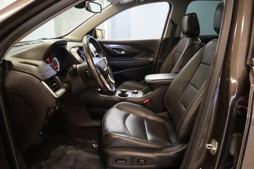 Smokey Quartz Metallic 2019 GMC Terrain SLT