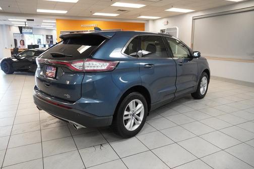Blue Metallic 2018 Ford Edge SEL