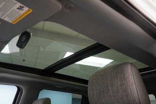 Oxford White 2022 Ford F-150 XLT