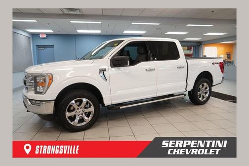 Oxford White 2022 Ford F-150 XLT
