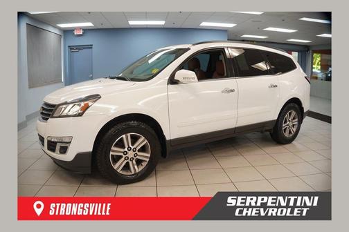 Summit White 2016 Chevrolet Traverse 2LT
