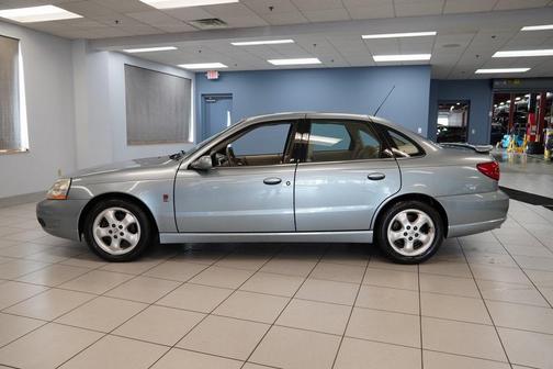 2004 Saturn L 300