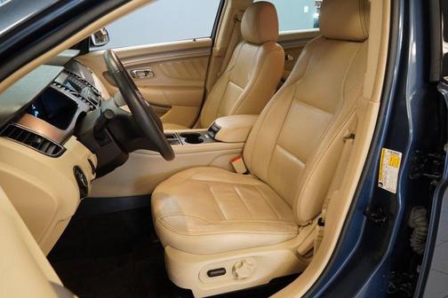 2018 Ford Taurus SEL