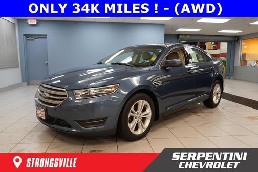 2018 Ford Taurus SEL