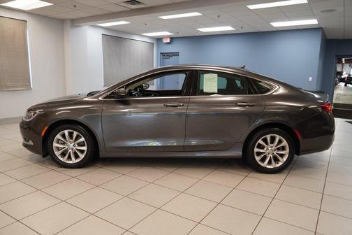 2015 Chrysler 200 C