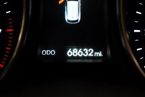 2016 Hyundai SANTA FE SE