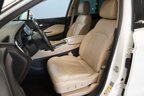 Summit White 2018 Buick Envision Essence