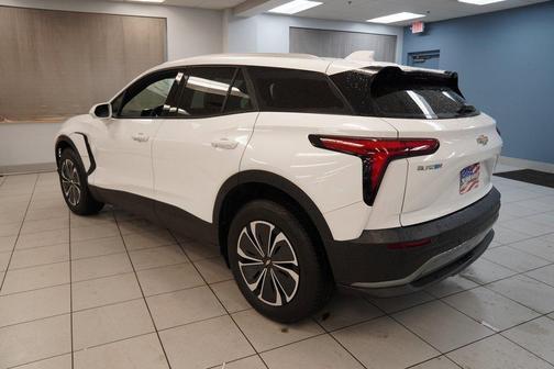2025 Chevrolet Blazer EV LT