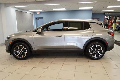Sterling Gray Metallic 2026 Chevrolet Equinox EV LT 2