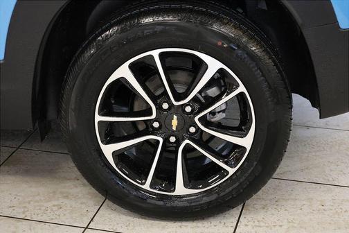 Marina Blue 2026 Chevrolet Trailblazer LT