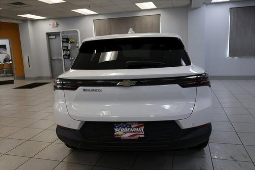 2026 Chevrolet Equinox EV LT 1