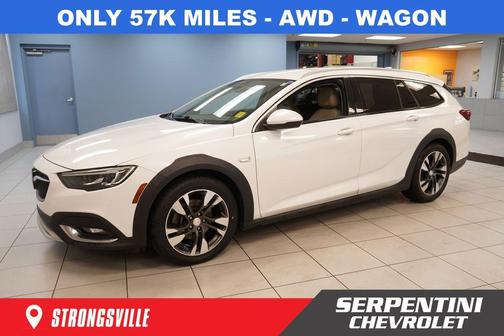 2018 Buick Regal TourX Essence