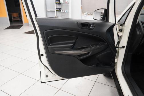 2022 Ford EcoSport SES