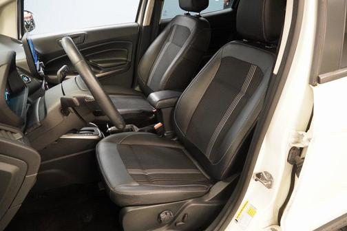 2022 Ford EcoSport SES