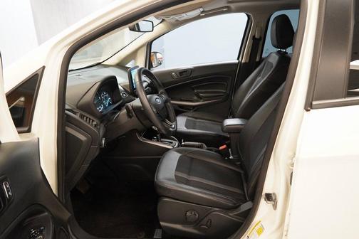 2022 Ford EcoSport SES