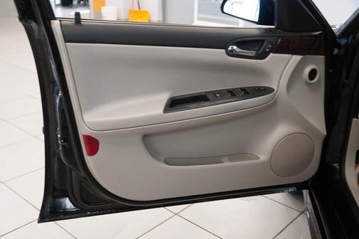 Black 2015 Chevrolet Impala Limited LT