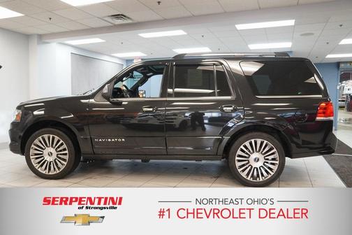 2015 Lincoln Navigator Base