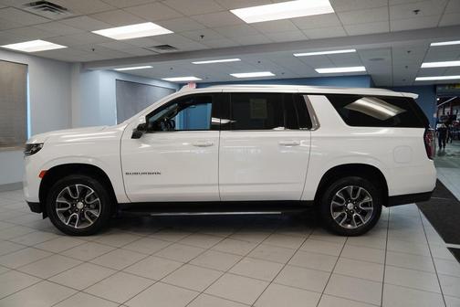 2021 Chevrolet Suburban LT