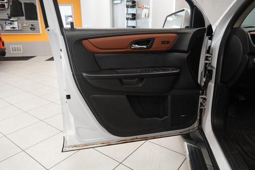 2016 Chevrolet Traverse 2LT