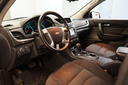 Tungsten Metallic 2015 Chevrolet Traverse 1LT
