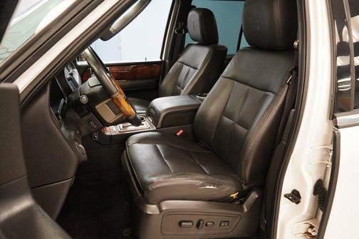 2012 Lincoln Navigator L
