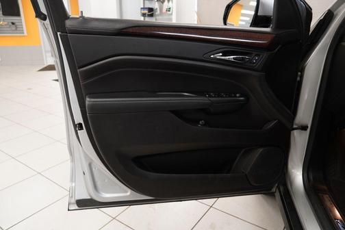 2016 Cadillac SRX Performance Collection