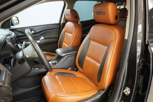 2017 GMC Acadia SLT-1