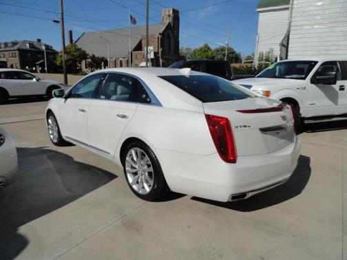 2016 Cadillac XTS Luxury