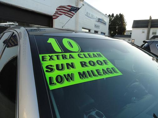 2010 Mercedes-Benz R-Class R350 4MATIC w/ 3rd Row