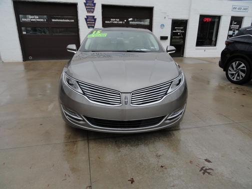 2015 Lincoln MKZ Base
