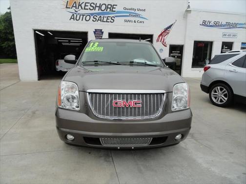 2013 GMC Yukon XL 1500 SLT
