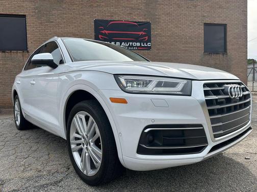 2020 Audi Q5 45 Prestige