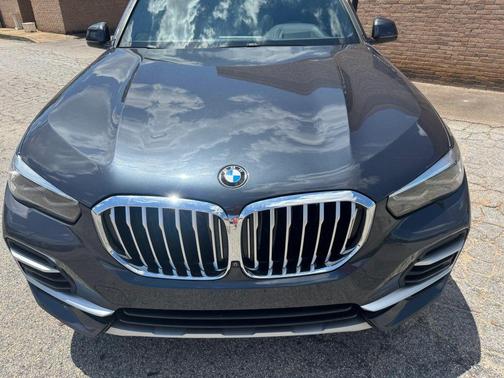 Arctic Grey Metallic 2022 BMW X5 sDrive40i