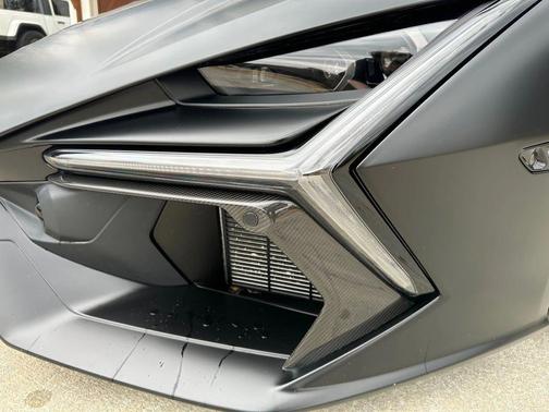 2024 Lamborghini Revuelto Coupe 2D