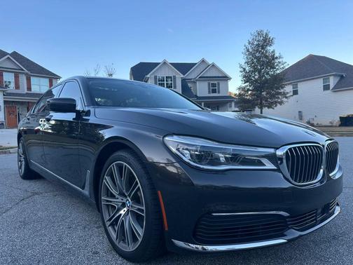 2019 BMW 750 I
