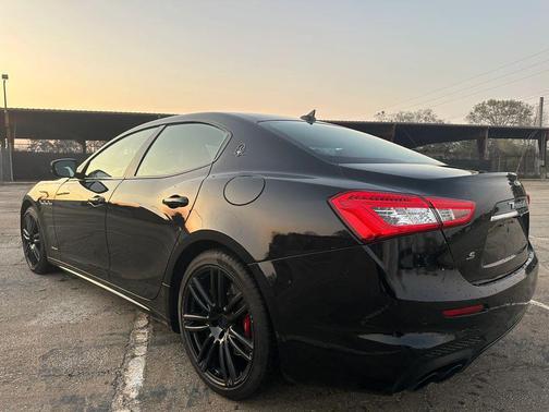 2018 Maserati Ghibli S GranSport