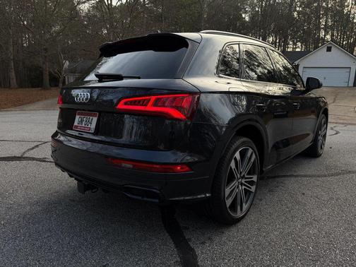2020 Audi SQ5 3.0T Premium Plus