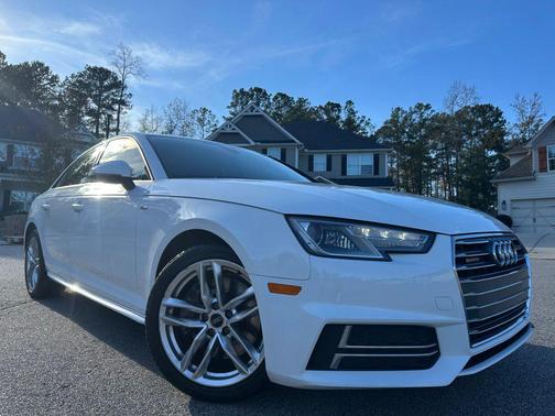 2017 Audi A4 Season of Audi Premium