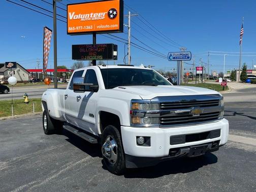 Summit White 2015 Chevrolet Silverado 3500 High Country