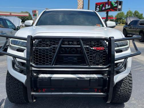 White 2022 Toyota Tacoma TRD Off Road