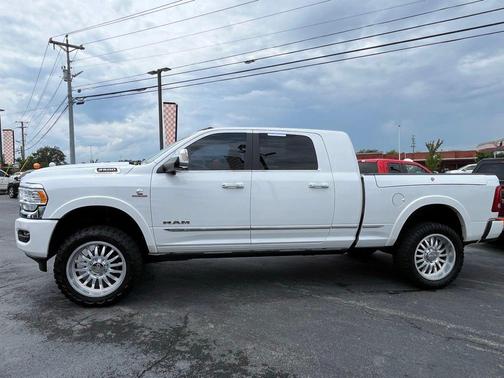 Bright White Clearcoat 2020 RAM 2500 Limited