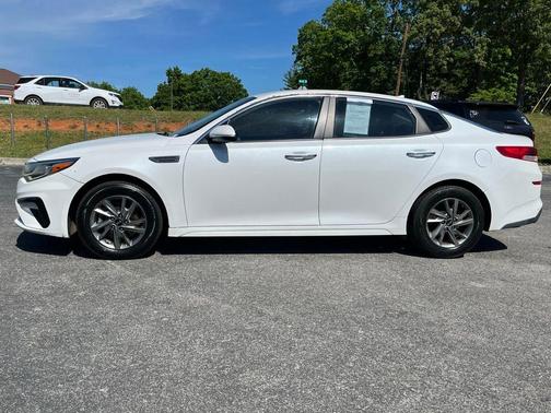 Snow White Pearl 2019 Kia Optima LX
