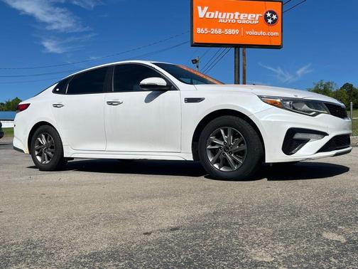 Snow White Pearl 2019 Kia Optima LX