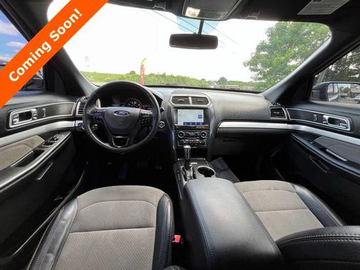 Shadow Black 2017 Ford Explorer XLT