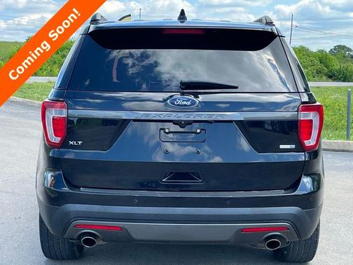 Shadow Black 2017 Ford Explorer XLT