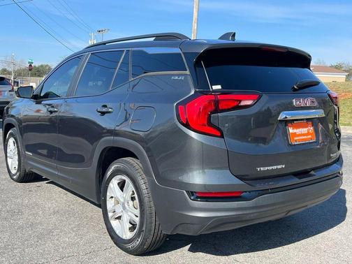 2021 GMC Terrain SLE