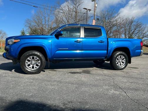 2018 Toyota Tacoma SR5