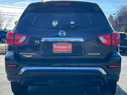 2020 Nissan Pathfinder Platinum