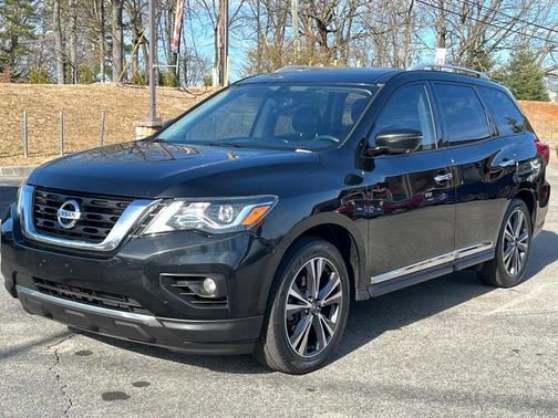 2020 Nissan Pathfinder Platinum